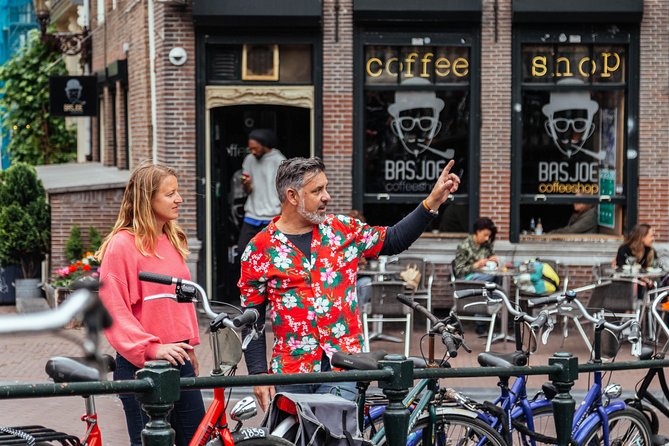Private City Kickstart Tour: Amsterdam - Dam Square: where Amsterdam keeps meeting itself