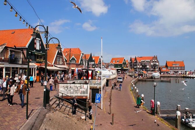 Private Countryside Tour From Amsterdam - Irene Hoeve clogs and cheese: what a farm visit changes
