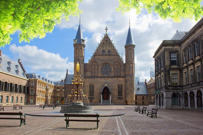 Private Day Tour: Rotterdam and The Hague. English or Spanish - Rotterdam skyline on foot, minus the rental car headache