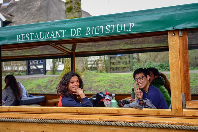 Private Daytrip Giethoorn and Windmills of Zaanse Schans from Amsterdam - Your Amsterdam Sightseeing Stops: Quick Focus, Then Time to Enjoy the Night
