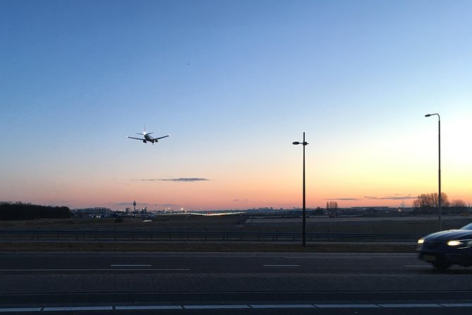 Private departure transfer from Amsterdam to Schiphol Airport (AMS) - Why a private transfer beats the Amsterdam airport scramble