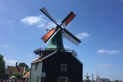 Private Guided Half Day Tour in Zaanse Schans from Amsterdam - Hotel pickup and the smooth ride out of Amsterdam