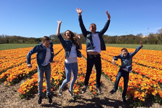 Private Guided Keukenhof Gardens and Zaanse Schans Tour - Esther as Your Guide: Windmill Know-How and Better Photos