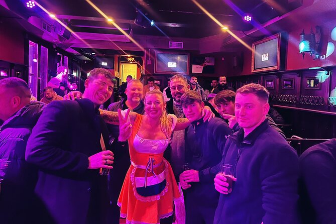 Private Hostess Bar Tour in Amsterdam Red Light District (3h) - A private Red Light District bar night, timed for 7:30pm
