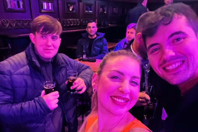 Private Hostess Bar Tour in Amsterdam Red Light District (3h) - Hosts and atmosphere: what makes this night feel easy