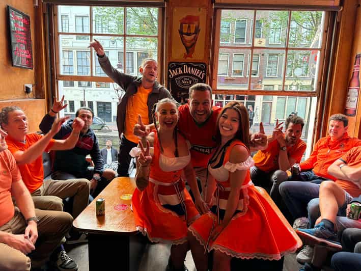 Private Red Light Tour City Center with Beer Maid Guide - Beer Maid Guide in Amsterdam’s Red Light District: What the Night Really Is