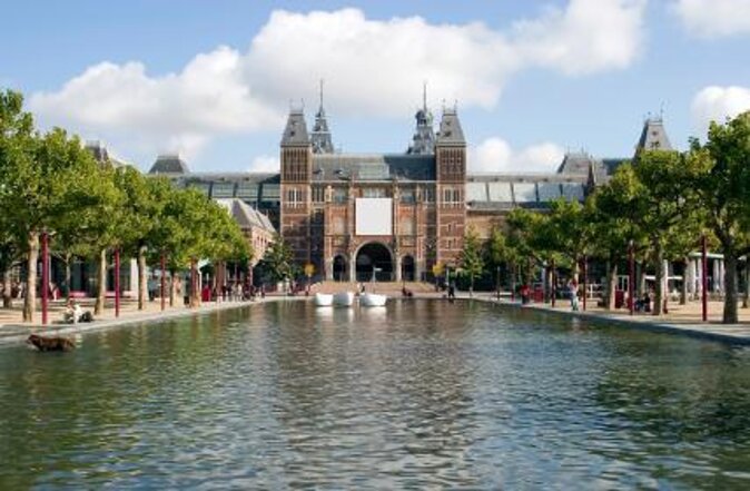 Private Rijksmuseum Tour- The Dutch Masters, Rembrandt & Vermeer - Key highlights in plain English