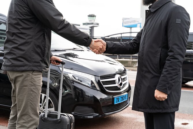 Private Taxi Airport Transfer to or from Schiphol Airport (AMS) - A private Schiphol transfer is often the smartest first move