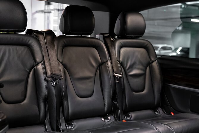Private Taxi Airport Transfer to or from Schiphol Airport (AMS) - Price and value: what $66.13 per person buys you