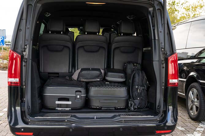 Private Taxi Airport Transfer to or from Schiphol Airport (AMS) - Quick checklist before you book