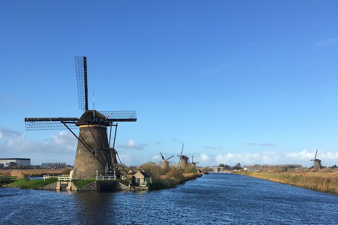 Private transfer between Rotterdam - Amsterdam (incl. Schiphol airport) - Private Rotterdam–Amsterdam Transfer With Schiphol Meet-and-Greet