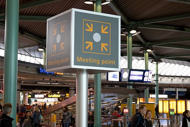 Private transfer between Rotterdam - Amsterdam (incl. Schiphol airport) - Who This Transfer Fits Best