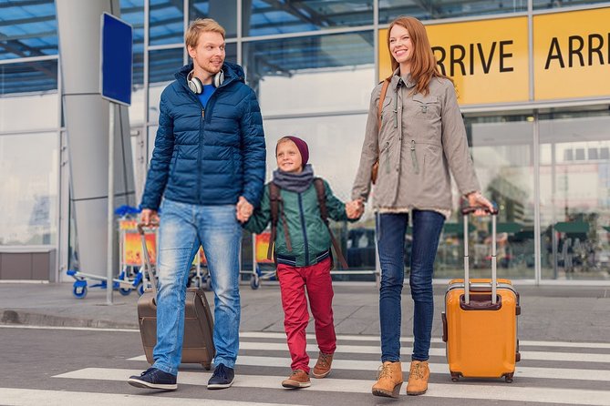 Private Transfer from Amsterdam Airport Schiphol to The Hague - The one snag to plan for: don’t expect baggage-claim signage
