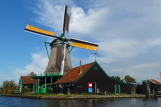 Private Tulip Fields, Windmills and Cheese Tour from Amsterdam - The Tulip Experience Amsterdam: museum lessons plus a show garden you can actually enjoy