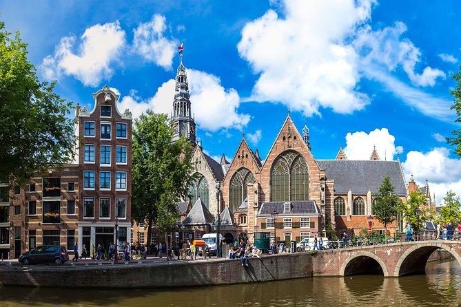 Private walking tour Amsterdam. English or Spanish. - Meeting up in Amsterdam: hotel pickup, plus the Stationsplein plan B