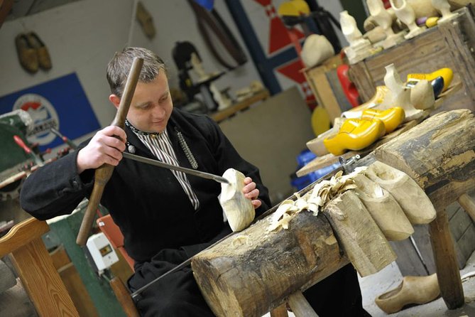 Private Workshop for Wooden Shoe Making in Simonehoeve - What You’re Really Learning (Beyond the Souvenir)