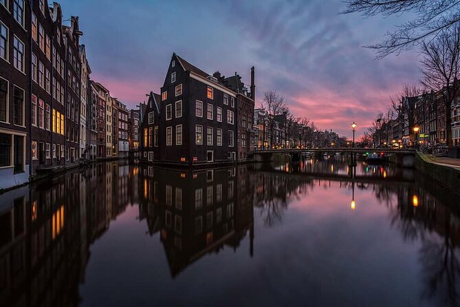 Red Light District private tour with a local - Stop-by-Stop: What You See and Learn Along De Wallen and Beyond