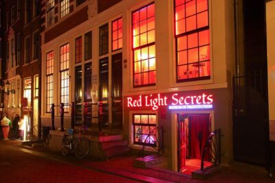 Red Light Secrets: Museum of Prostitution Amsterdam - Entering the former brothel: window scenes and the “day in the life” layout