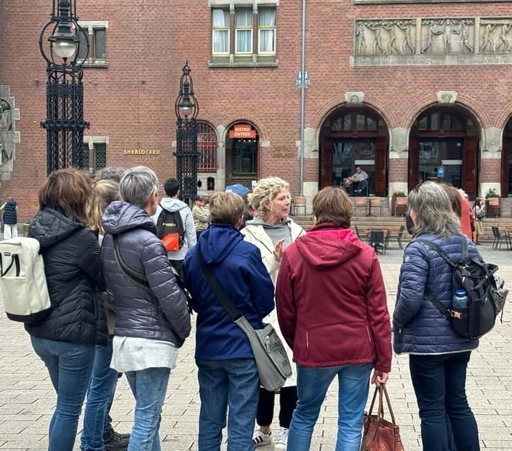 REDKULT: Red Light District & Historical City Center - Beursplein 4: the easy start that gets you oriented fast