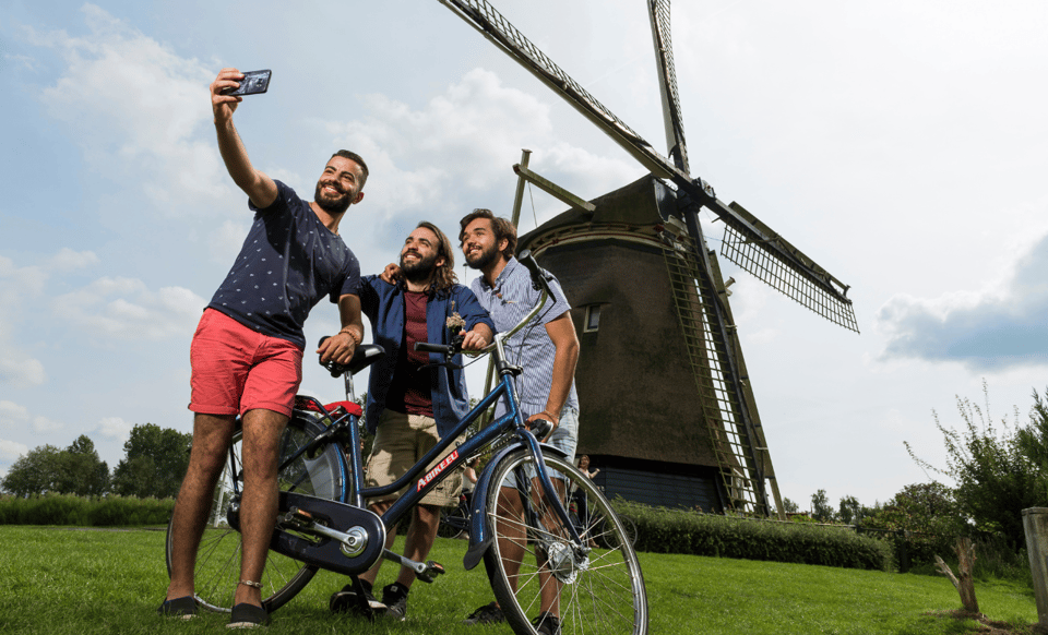 Rent a bike in Amsterdam | 1, 2, 3+ hours - What to do if something feels off