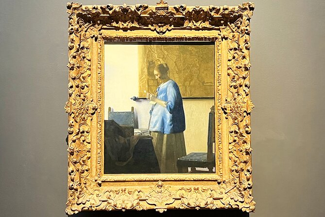 Rijksmuseum Guided Tour, private local Dutch guide - Vermeer after Rembrandt: slow looking, small scenes