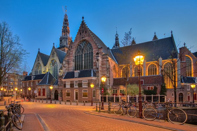 Self-Guided Audio Tour of The Red Light District - From Basilica of Saint Nicholas to Dam Square: the contrast route