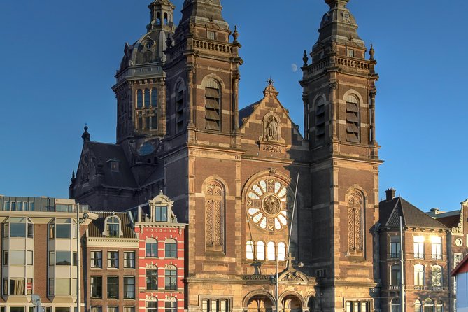 Self-Guided Audio Tour of The Red Light District - Timing, route end point, and how to wrap up your walk