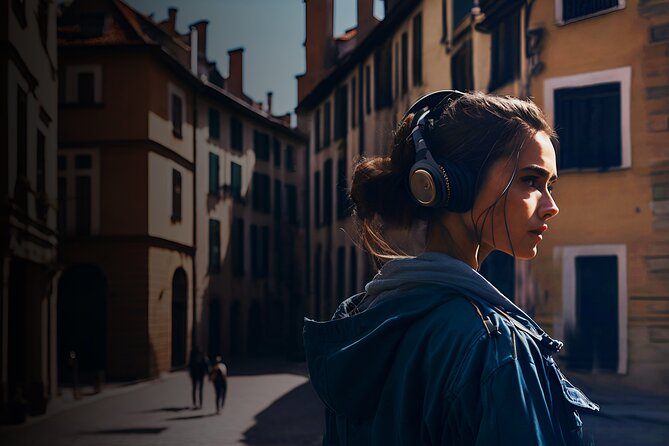 Self Guided Tours Amsterdam With 100 Captivating Audio Stories - Zeedijk and Amsterdam’s Chinatown: a boundary you can still feel