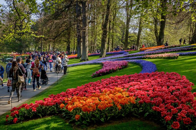 Skip-the-Line Keukenhof Gardens and Tulip Fields Tour from Amsterdam - Make your 3 hours count: how to explore at your own pace