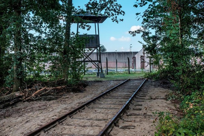 Small Group Tour to Nazi WWII concentration camp from Amsterdam - The Museum Center and the Children’s Memorial (June 1943)