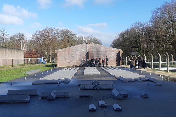 Small Group Tour to Nazi WWII concentration camp from Amsterdam - Comfort, Snacks, and What to Pack for a 6-Hour Sobering Day