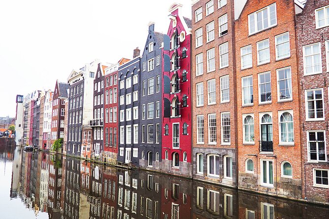 Small-Group Women's History Tour in Amsterdam - Nes, Theater Streets, and a First Black Female Millionaire in the Americas