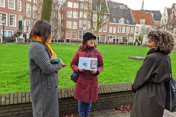 Small-Group Women's History Tour in Amsterdam - Queen Wilhelmina: The Statue That Makes Power Visible