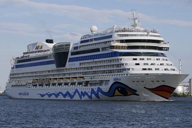 Taxi from a hotel in Amsterdam to the cruise port in Amsterdam - Who This Private Transfer Fits Best