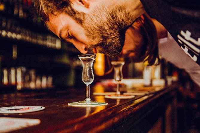 The Ultimate Craft Beer Adventure in Amsterdam! - De Drie Fleschjes: the jenever tasting house with Rembrandt ties