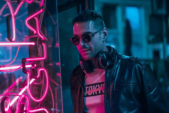 Vacation Night Photoshoot & Tour in Amsterdam - Neon Streets, Tram Lines, and Narrow Alleys You Can Actually See