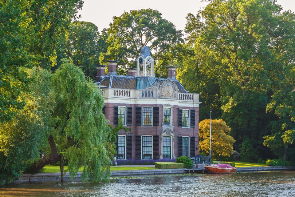 Vecht River: Full-day Cruise with Lunch - Why the Vecht River feels different from a normal canal cruise