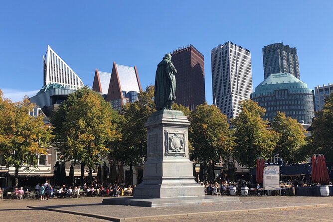 Visit the Girl with the Pearl Earring, The Hague & Delft City - Mauritshuis: seeing Vermeer with the right kind of attention