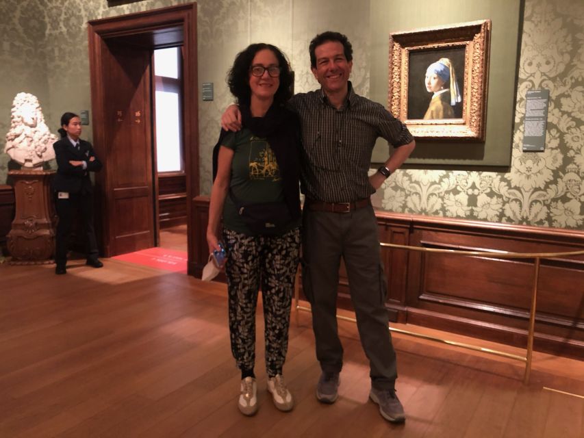 Visit the Girl with the Pearl Earring, The Hague & Delft - Mauritshuis in The Hague: Vermeer and friends, with real context
