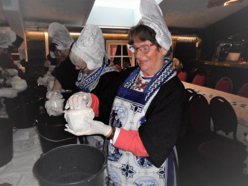 Volendam: 2.5-Hour Cheesemaking Workshop & Clog Making Tour - Who this tour suits best (and who should reconsider)