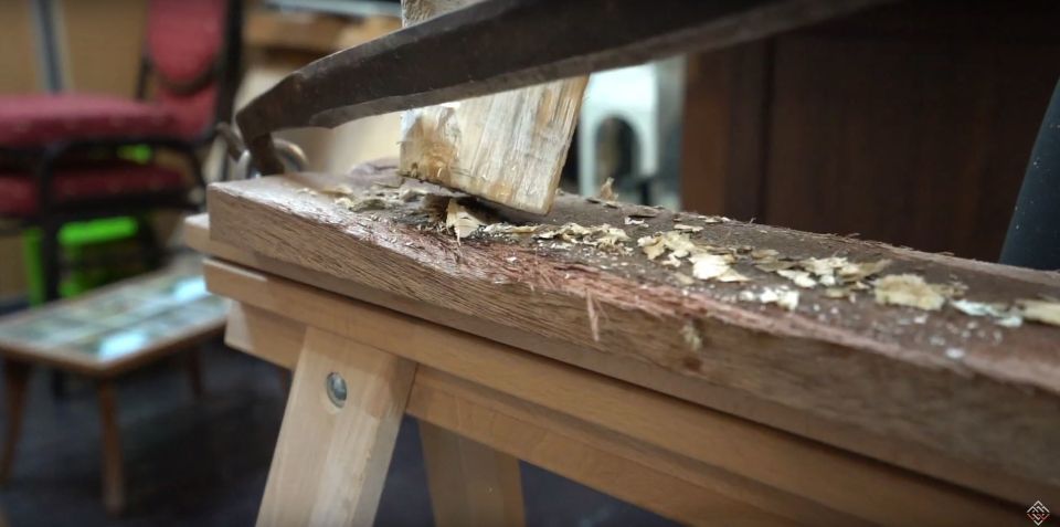 Volendam: 2-Hour Clogmaking Workshop and Cheese Tour - Simonehoeve in Volendam: easy to find and quick to get into the flow