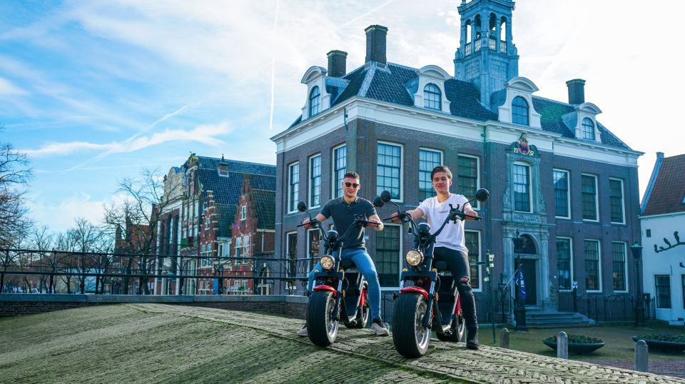 Volendam: E-Scooter Rental - Longer loop option: riding to Marken and returning by scooter-and-boat