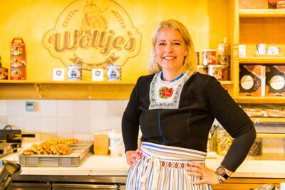 Volendam: Stroopwafel Experience with Tasting - The Main Shop: Where the Flavor Choices Start Moving