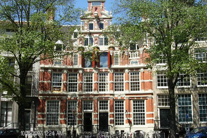 Walking tour of 2 hours of the highlights of Amsterdam - Price and value: what $295.73 buys when it’s up to 4 people