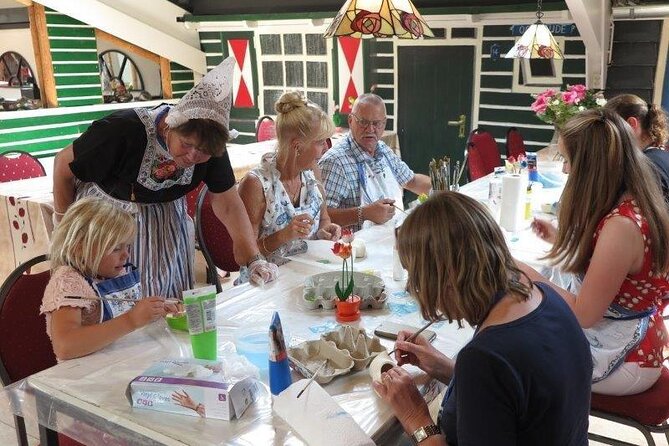 Wooden Shoes Painting Private Workshop in Simonehoeve - Key points before you go