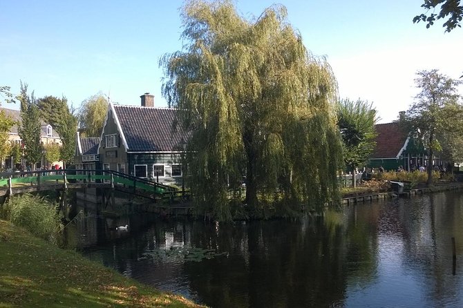 Zaanse Schans 3-Hour Private Tour from central Amsterdam, Airport or Port - Molen De Kat: a working paint mill with movie, mechanics, and a climb