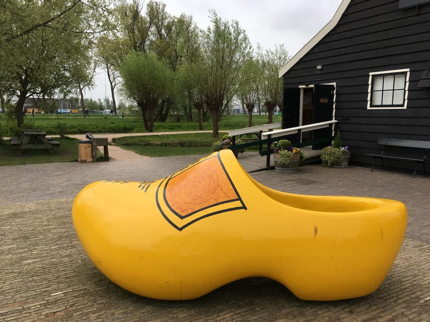 Zaanse Schans: Windmills, Clogs & Cheese by Electric Scooter - Zaanse Schans: Windmills, Traditional Houses, Cheese, and Clogs